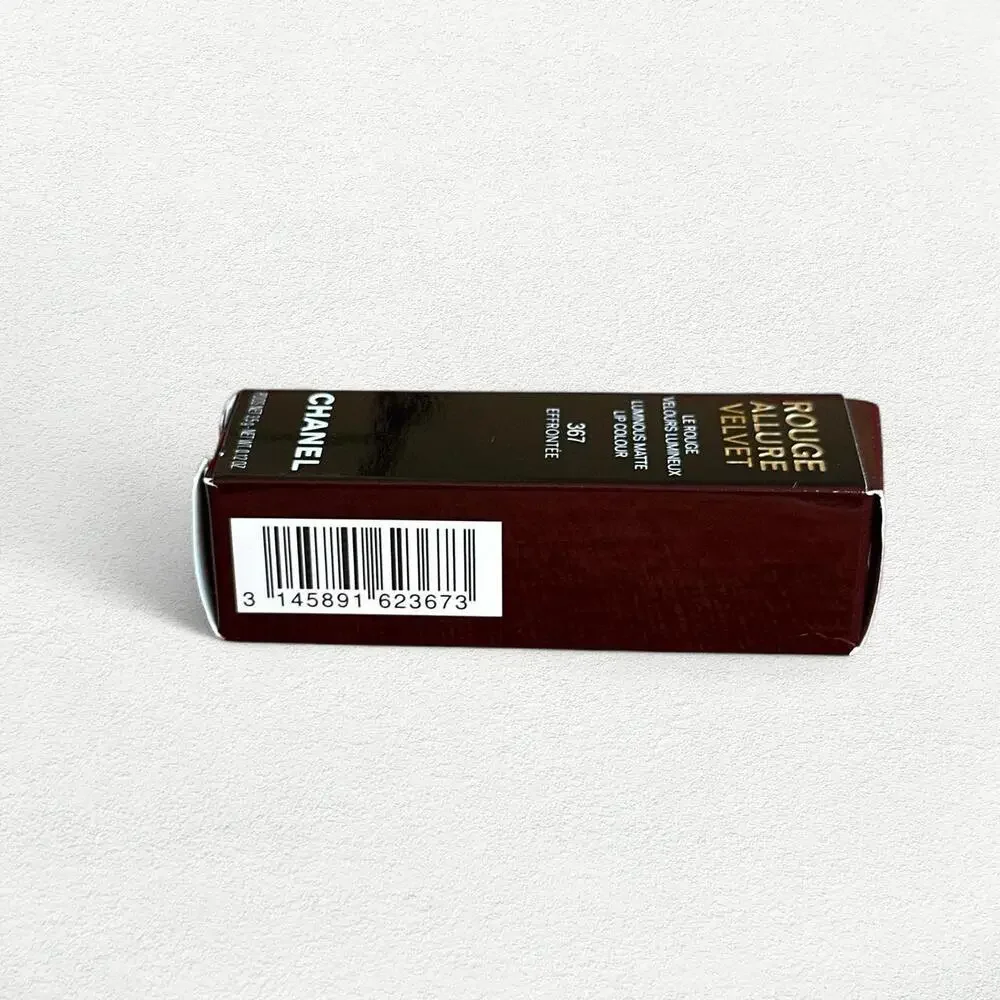 Chanel Rouge Allure Velvet Lip Colour in 367 Effrontee
